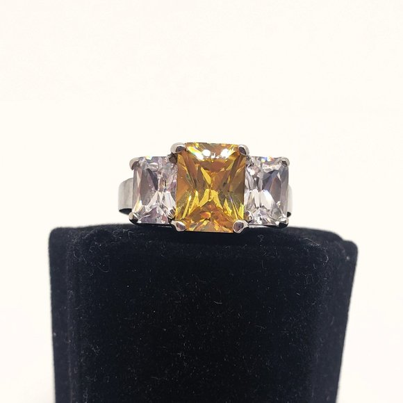 Simulated Yellow & Clear 3 Gemstone 925 FAS Sterling Silver Ring Size 7 - Picture 5 of 9